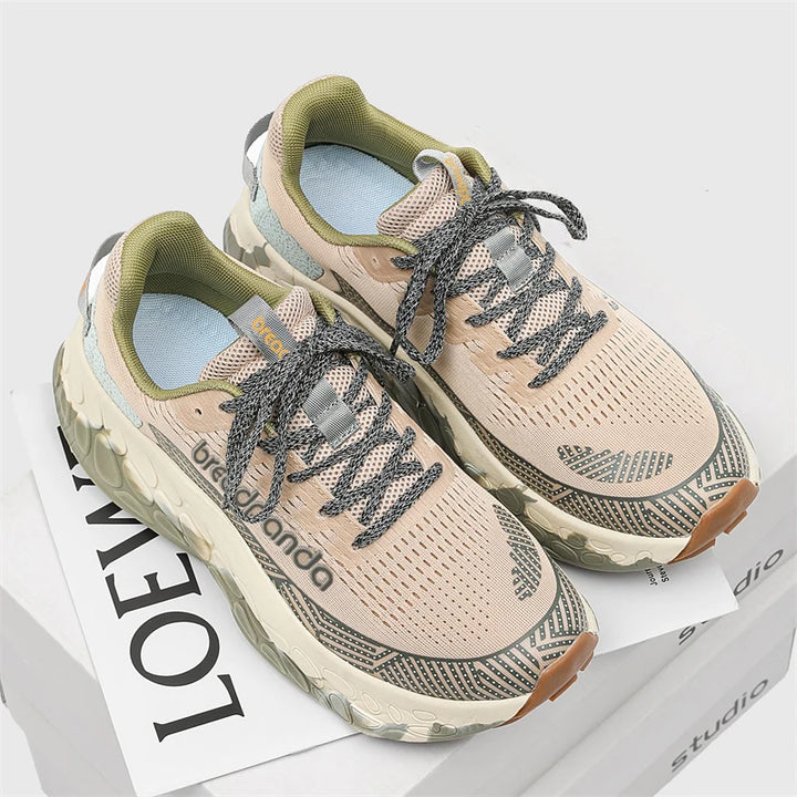 Cloudaway Hiking Sneaker