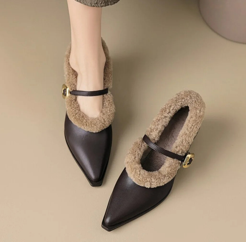 Margo Cozy Flats